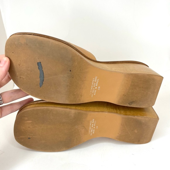 Vintage Bakers Tan Leather Wooden Heeled Wedge Sandals Shoes Womens Size 8 EUC - Picture 8 of 8